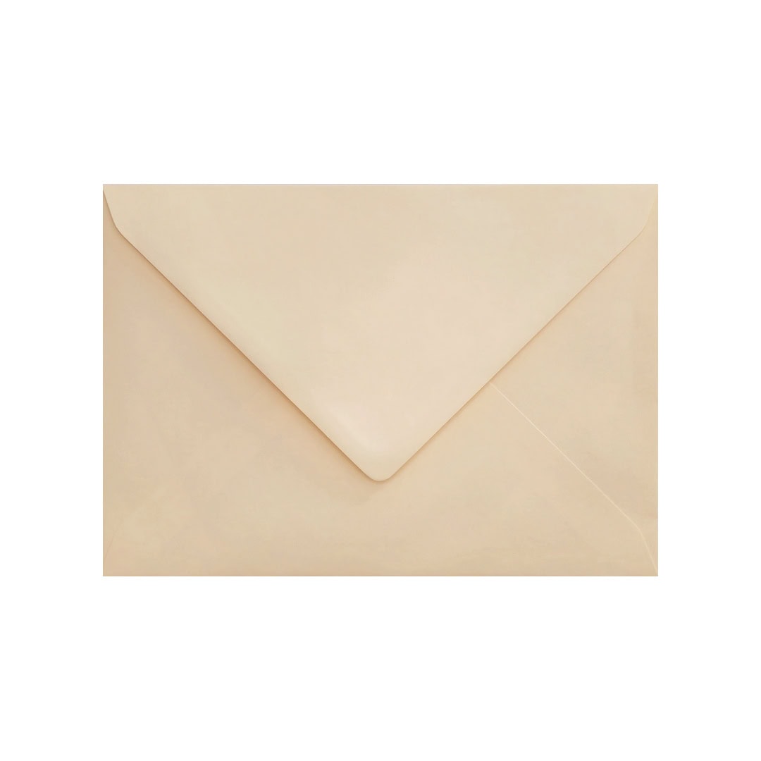 Magnolia 133mm x 184mm 5×7 Inch Envelope. Gummed. 120gsm V-Flap.