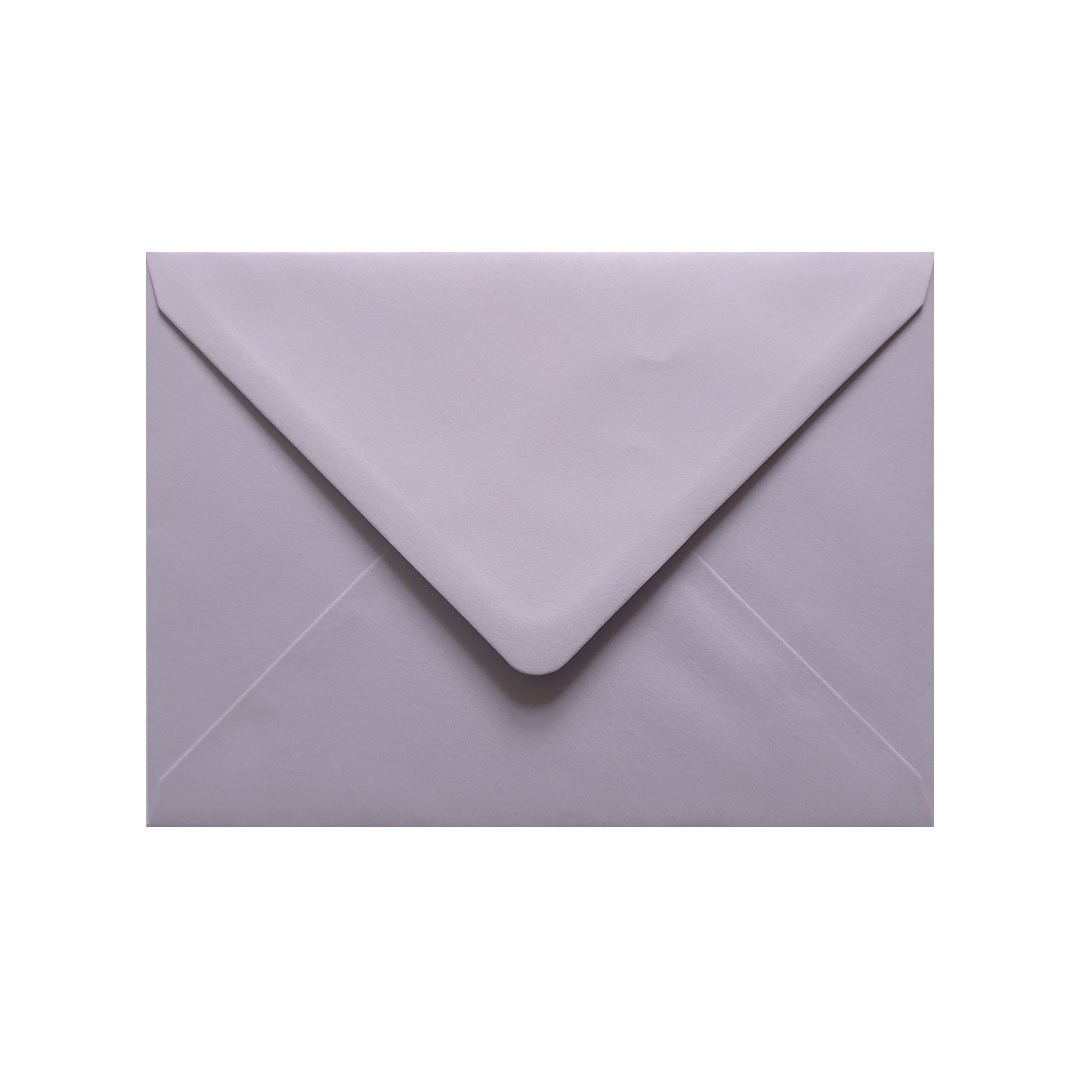 Lilac 133mm x 184mm Envelope. Lilac 100gsm 5 x 7 inch Envelope. Gummed.
