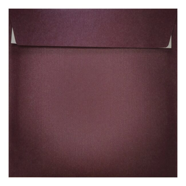 Aubergine Pearl Envelope 155mm Square Closed